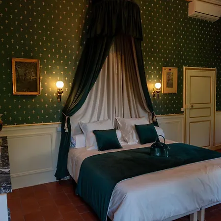 Chateau De Gard Pres D Uzes 3* Mons (Gard)