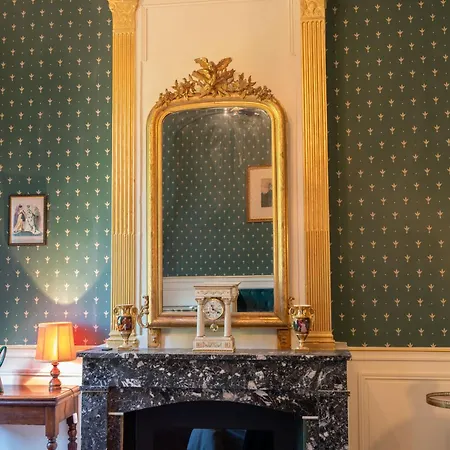 Casa de hóspedes Chateau De Gard Pres D Uzes 3*