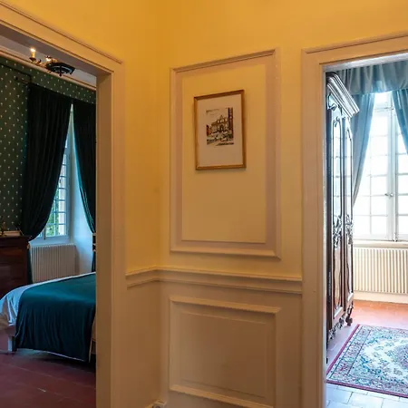 بيت ضيافة Chateau De Gard Pres D Uzes 3*